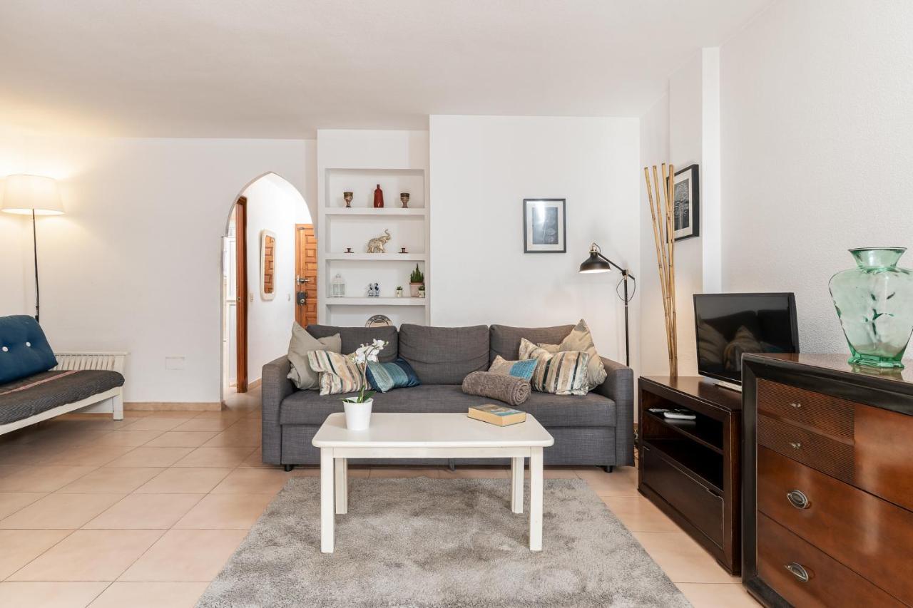 טורמולינוס Lovely Apartment Next To The Beach מראה חיצוני תמונה