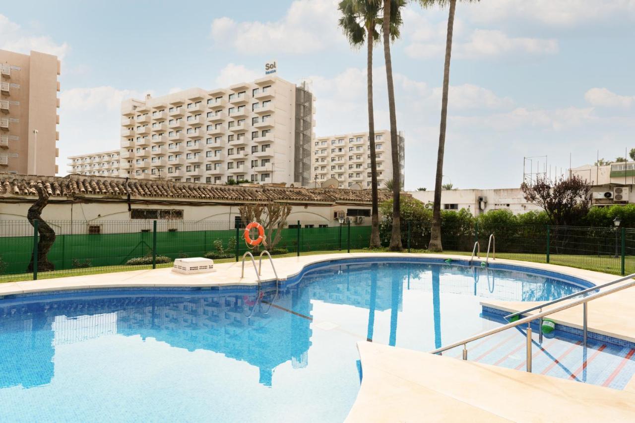 טורמולינוס Lovely Apartment Next To The Beach מראה חיצוני תמונה