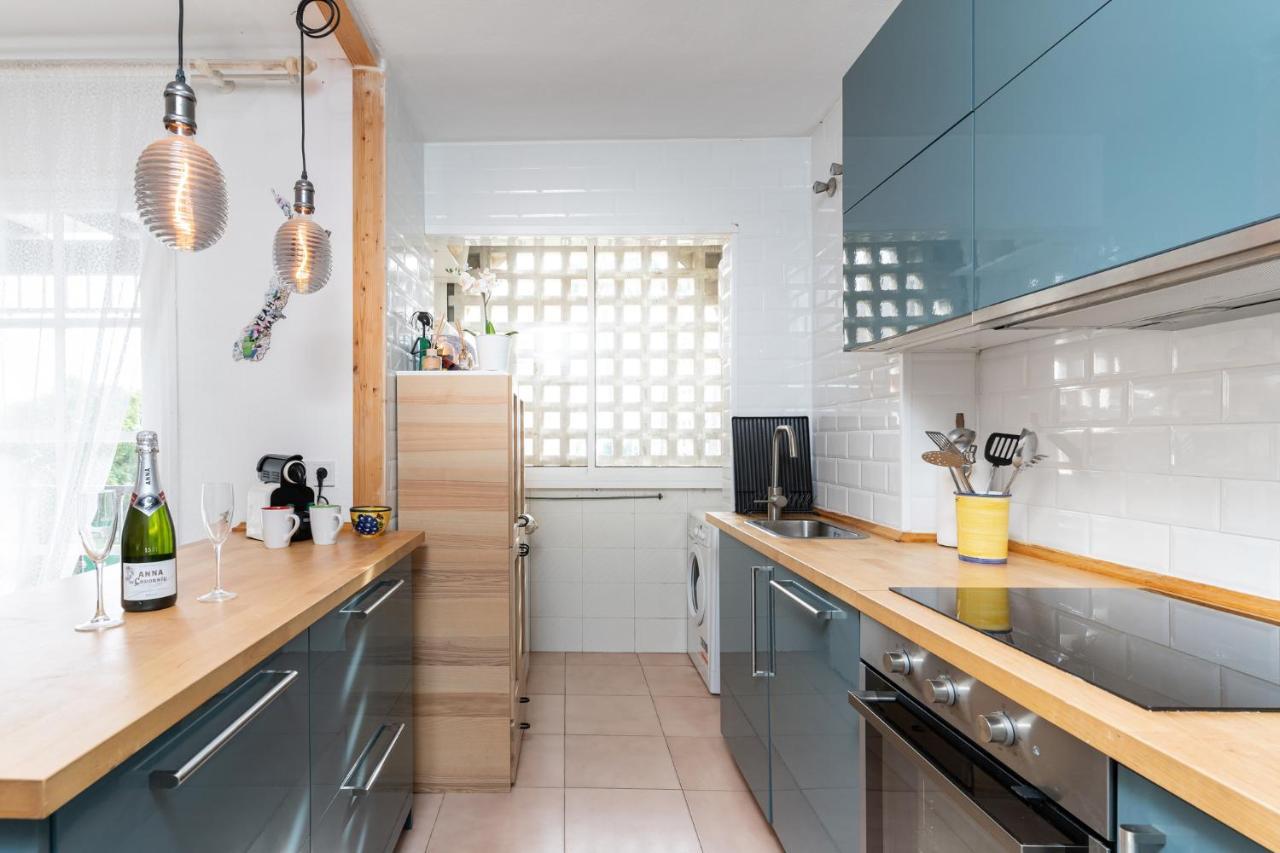 טורמולינוס Lovely Apartment Next To The Beach מראה חיצוני תמונה